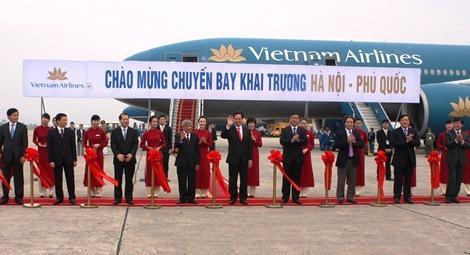 Vietnam Airlines launches Hanoi - Phu Quoc route</b><br><i>December 17, 2012